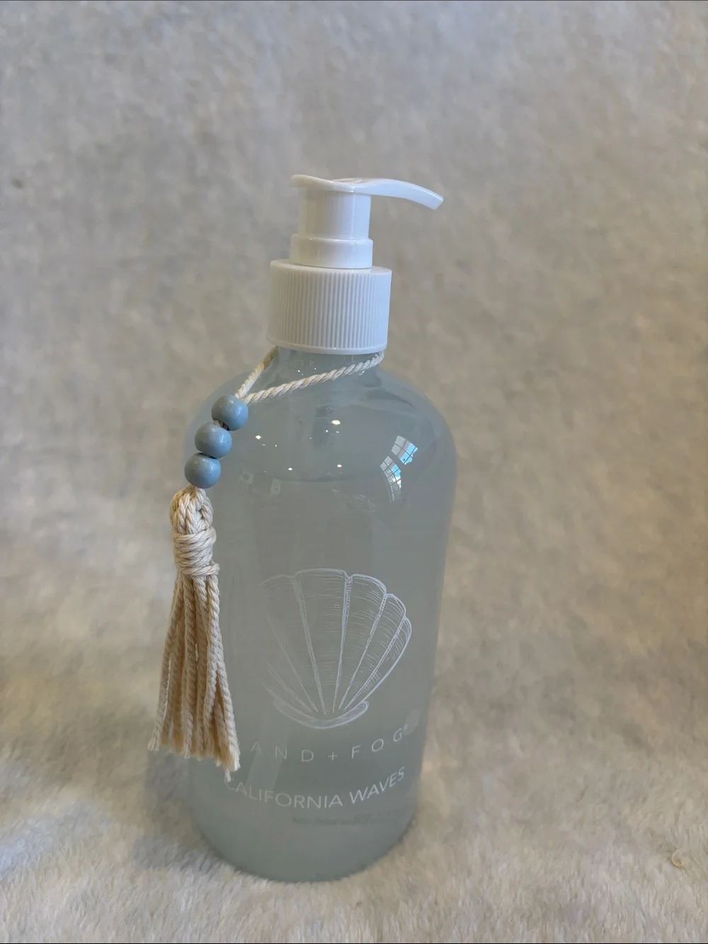 Sand +Fog Scented California Waves Hand Wash NWT 15.7oz Glass Pump
